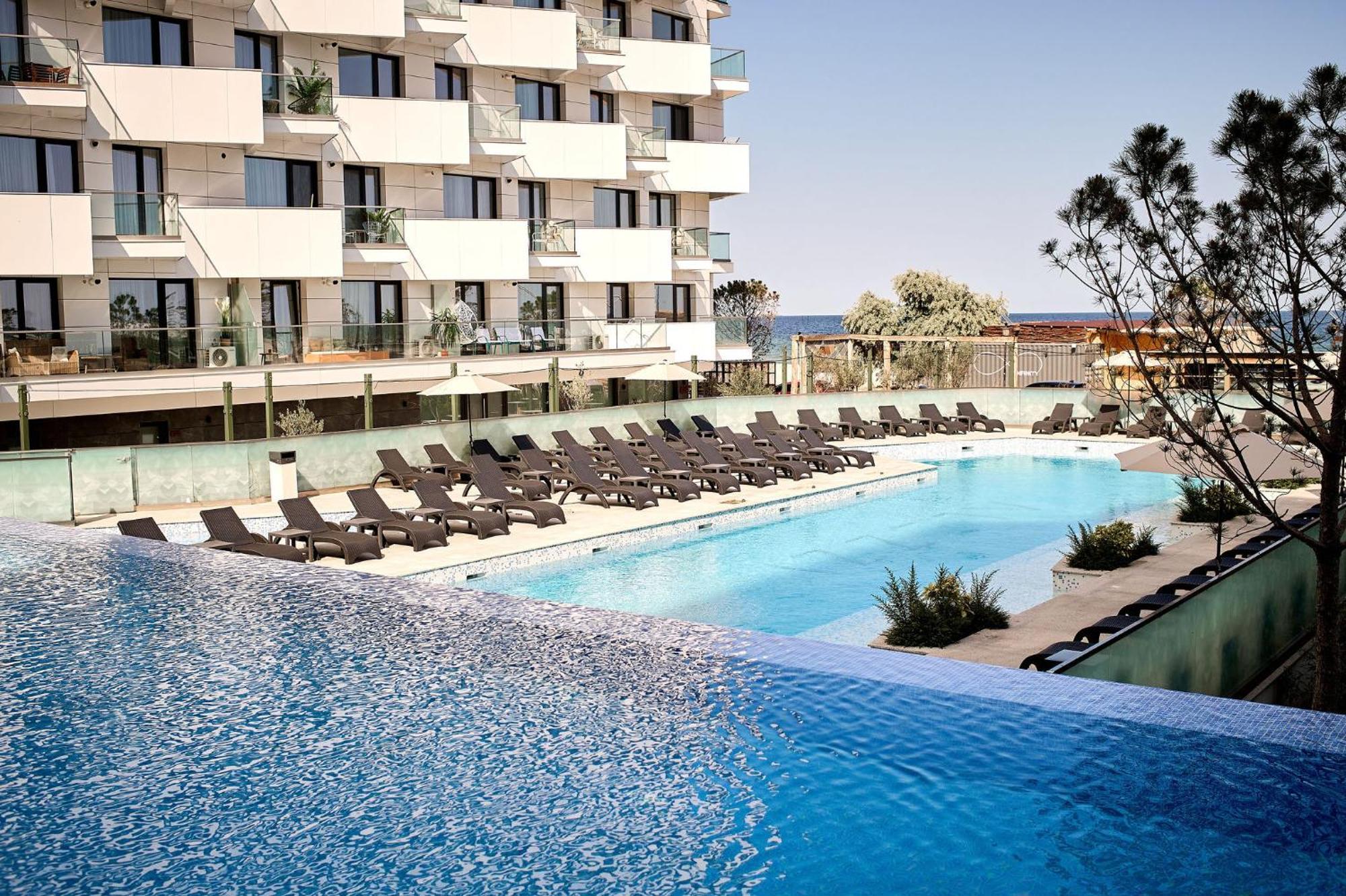 Newvision Apartment In Infinity Beach Resort - Parking ママイア エクステリア 写真